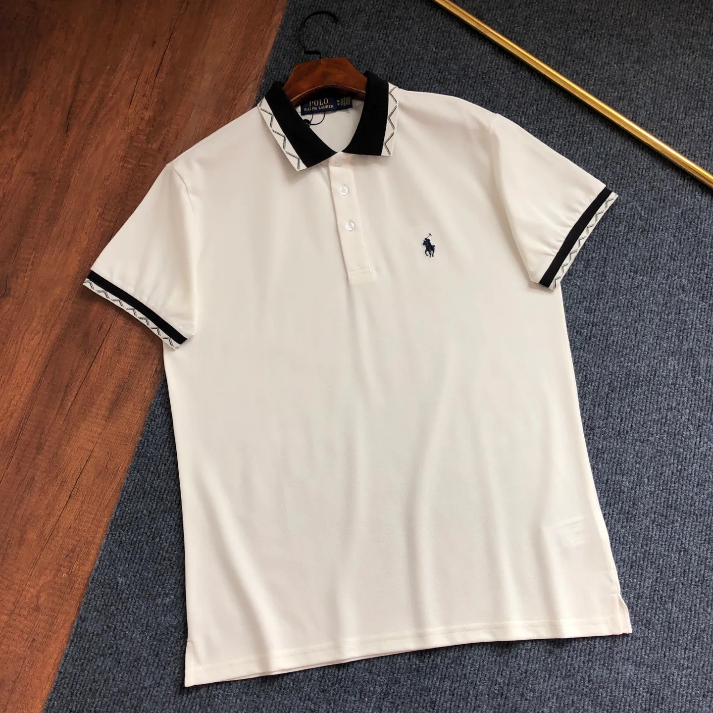 2026 New Arrival Classic Polo ​​ Classic Polo + ， ， Breathable， ！ ， ， 。 。White Blue Versatile， OK， ， or ， 、 、 ～ ：White Black Size ：M～XXXL M： 102 71 46 18.5 L ： 106 73 48 19.5 XL： 110 75 50 20.5 2XL： 114 76 52 21.5 3XL： 118 77.5 54 22.5